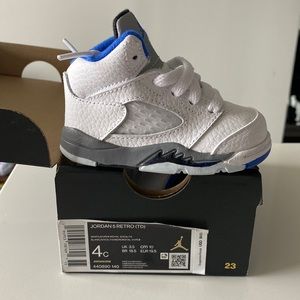 Retro Jordan’s toddler high tops 4c